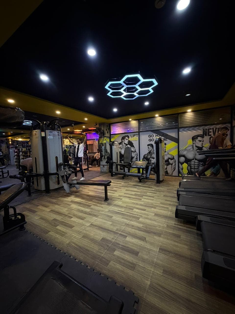 Gym Background 4